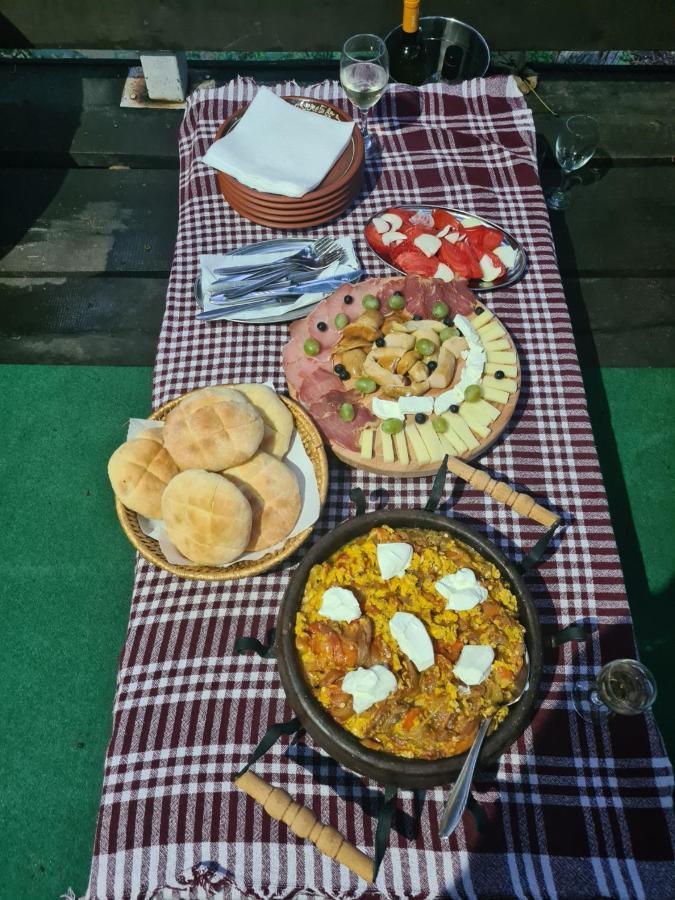 Ferienwohnung Domacinstvo Trifunovic Pretresnja Exterior foto